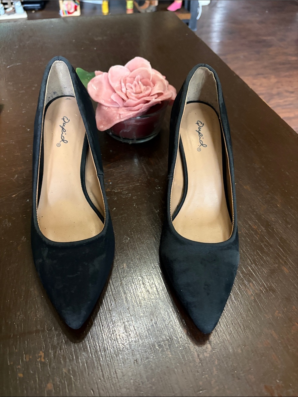 Qupid Black Pointed Toe Suede Heels size 6.5